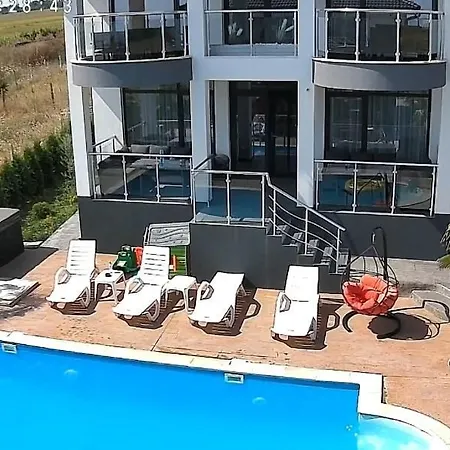 빌라 Captain Niko *